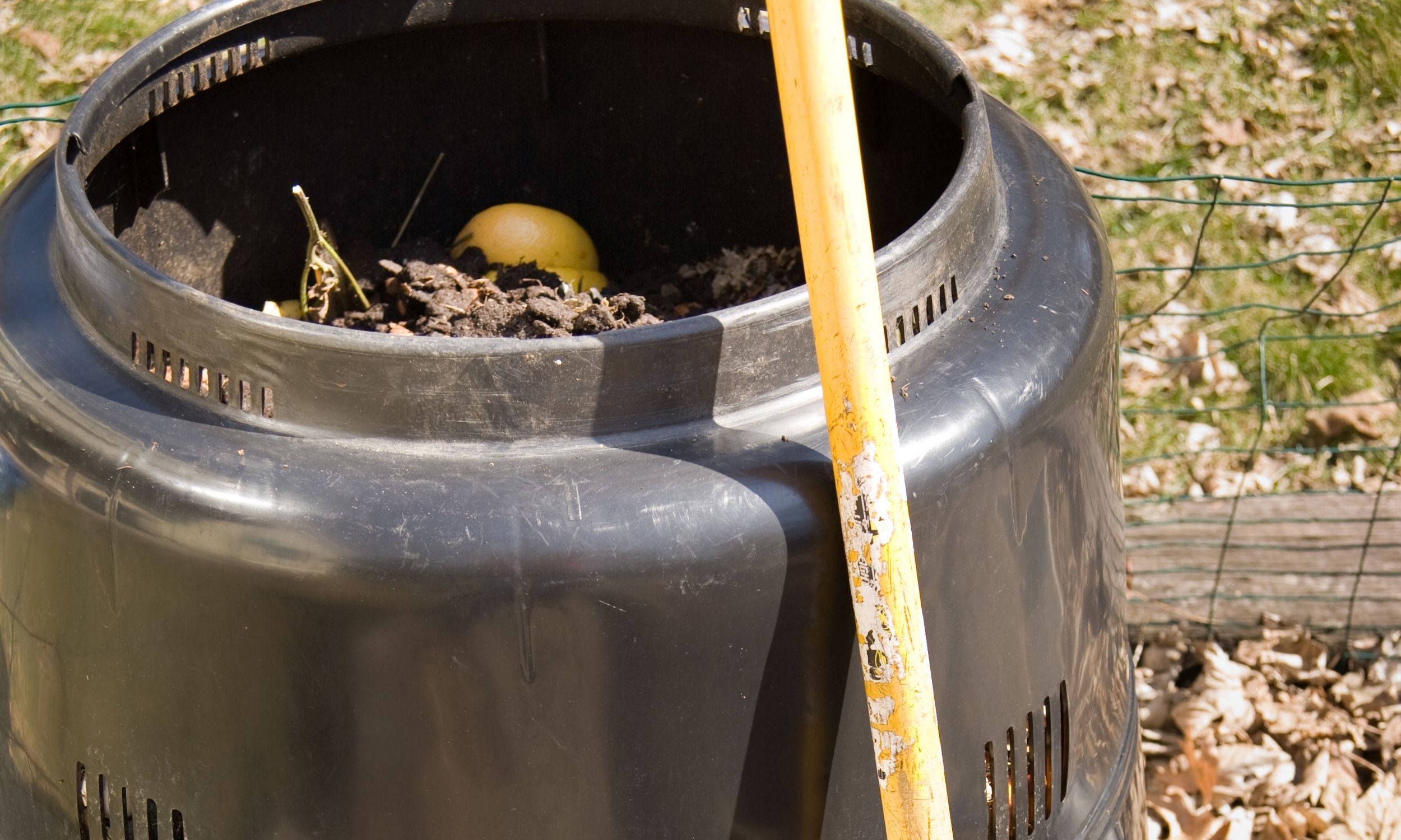 Composting Tumbler Tips: How to Optimize Your Composting Process