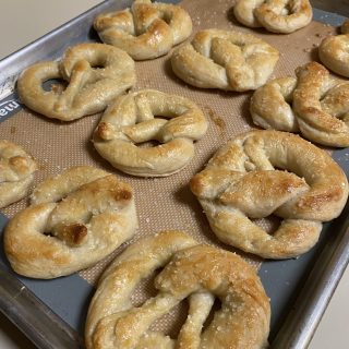 sourdough soft pretzels